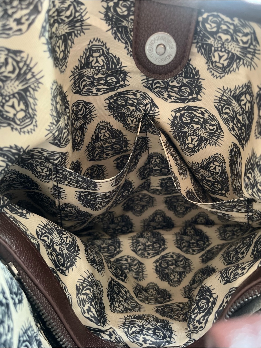 Ed Hardy Beyoncé Cross Tote NWT - Picture 7 of 8